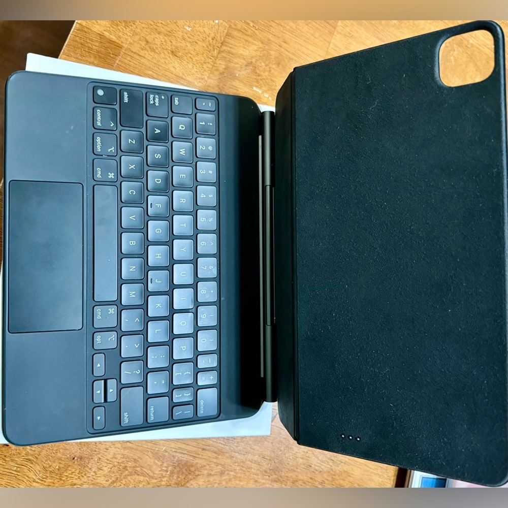 iPad Magic Keyboard